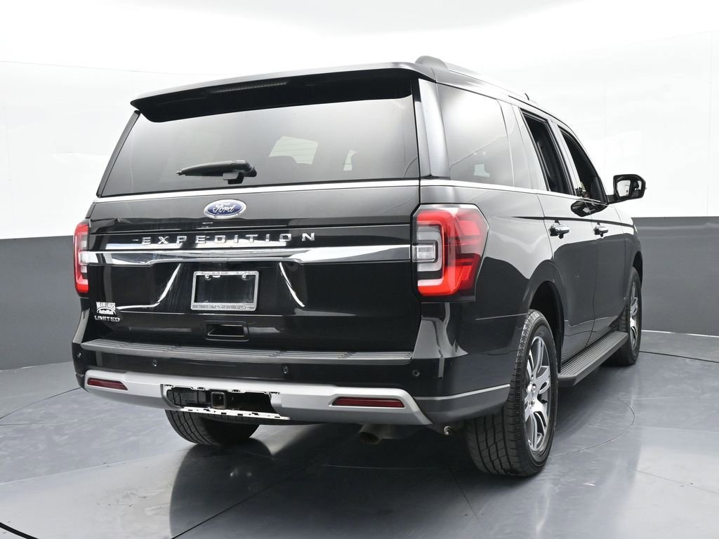 Used 2024 Ford Expedition Limited image 5