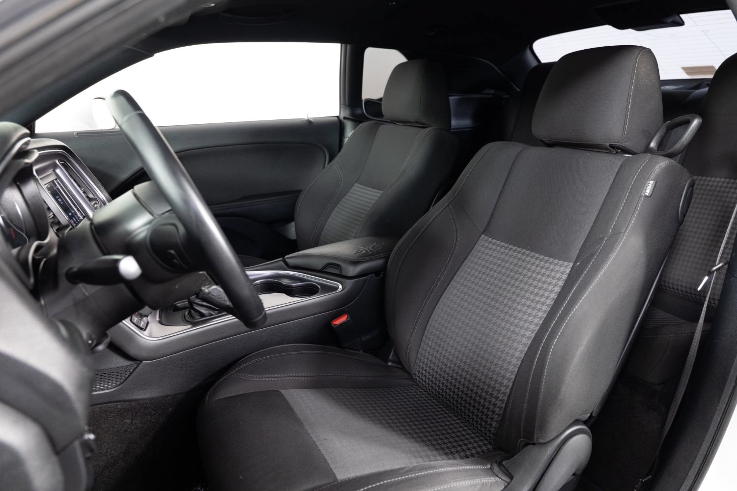 Used 2018 Dodge Challenger SXT RWD image 15