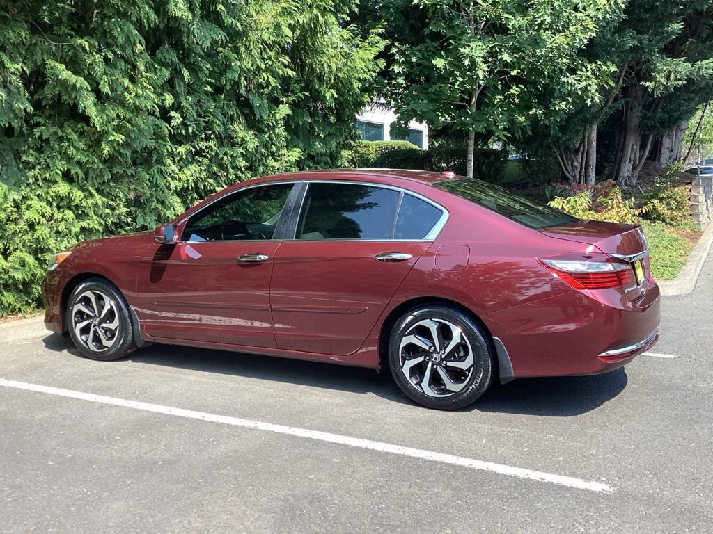 Used 2016 Honda Accord EX-L image 10