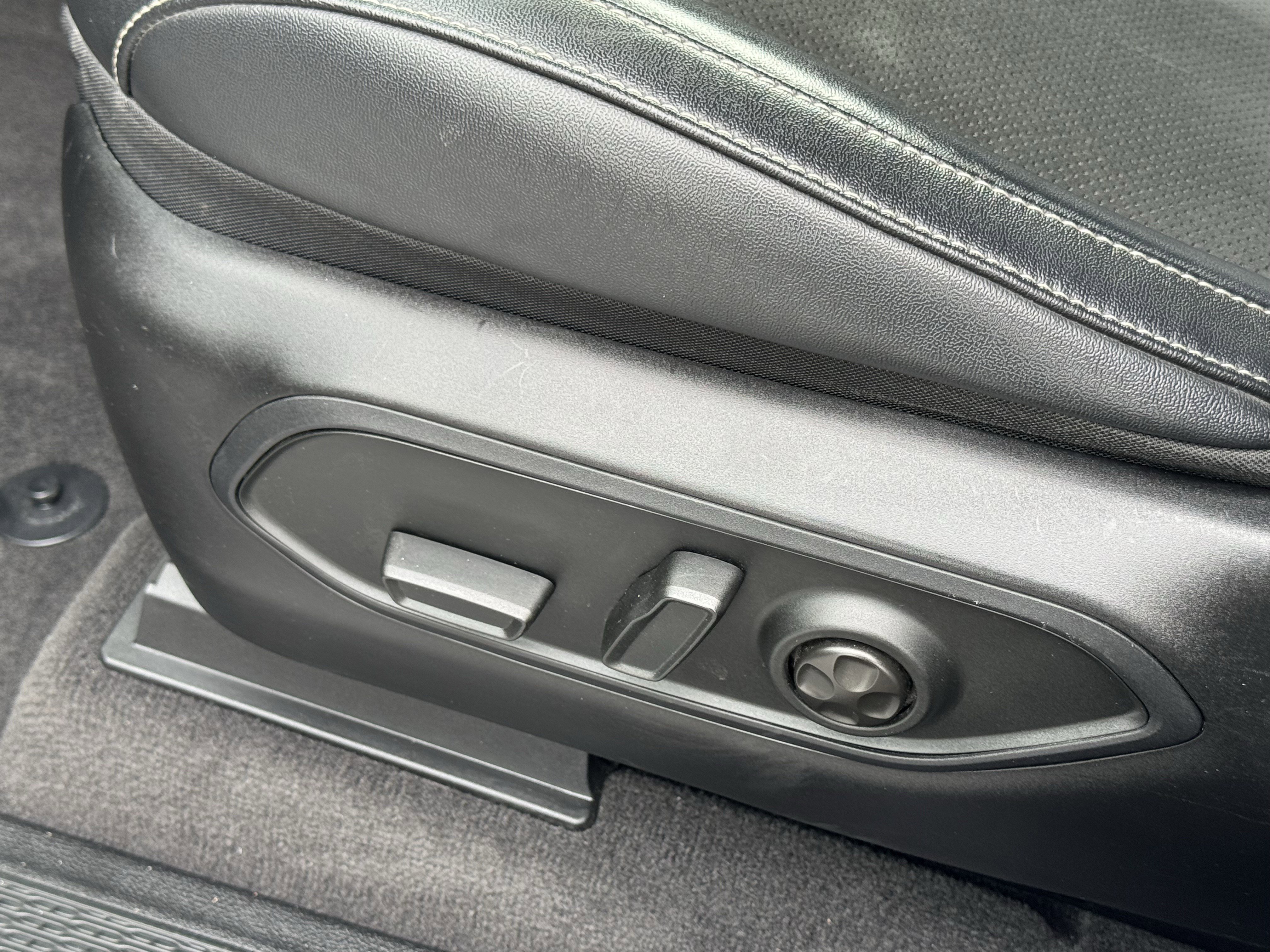 Used 2021 Jeep Grand Cherokee L Laredo image 18