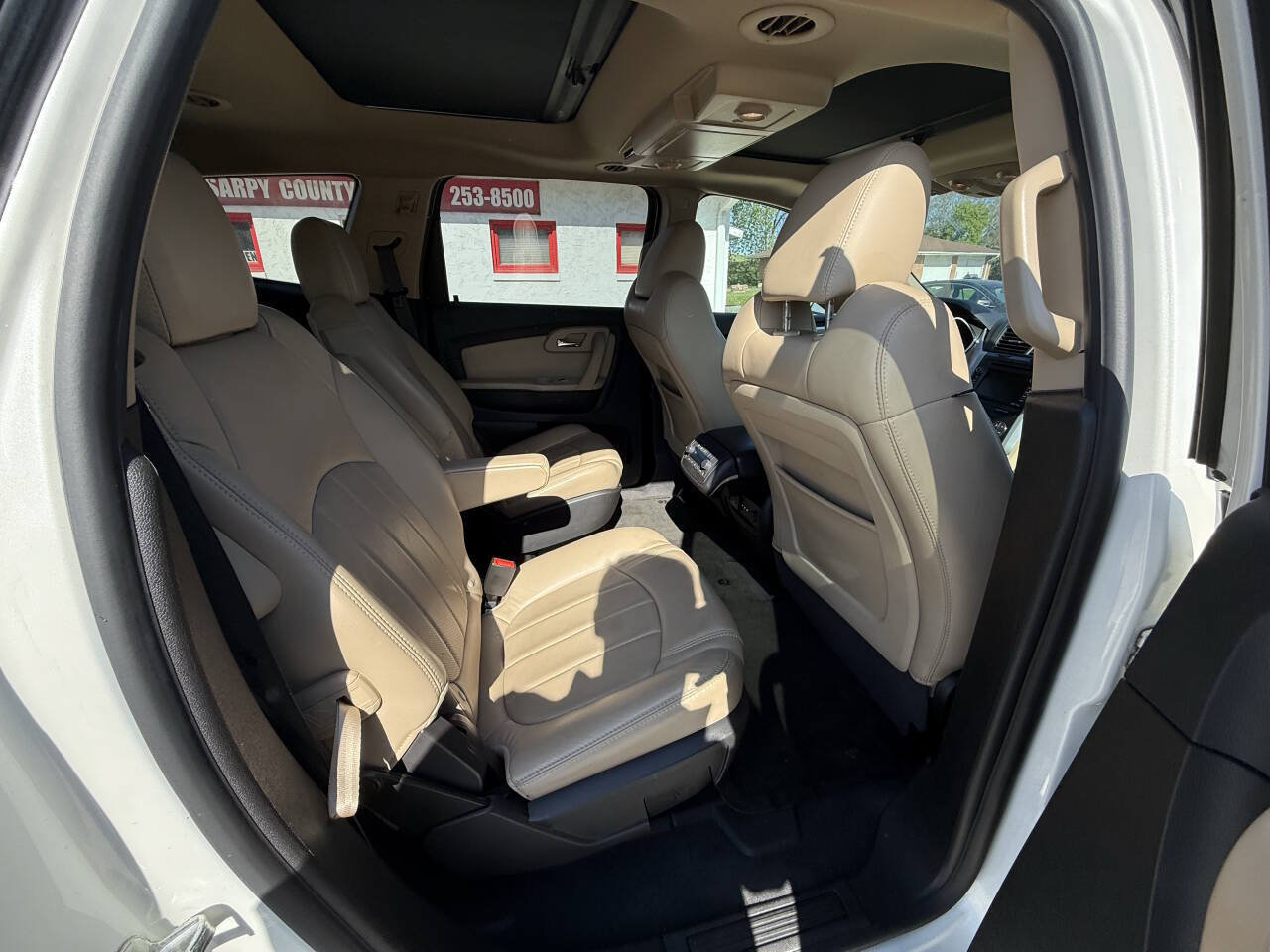Used 2012 Chevrolet Traverse LTZ AWD/4WD image 19