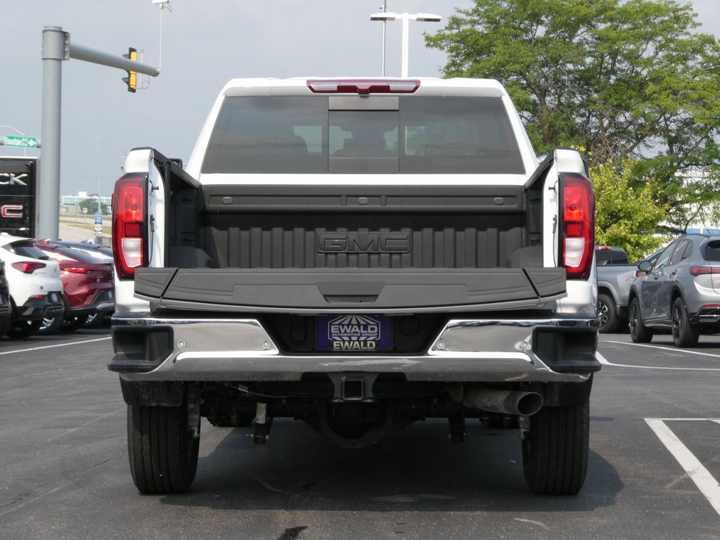 New 2025 GMC Sierra 2500 SLE w/ SLE Value Package; image 27