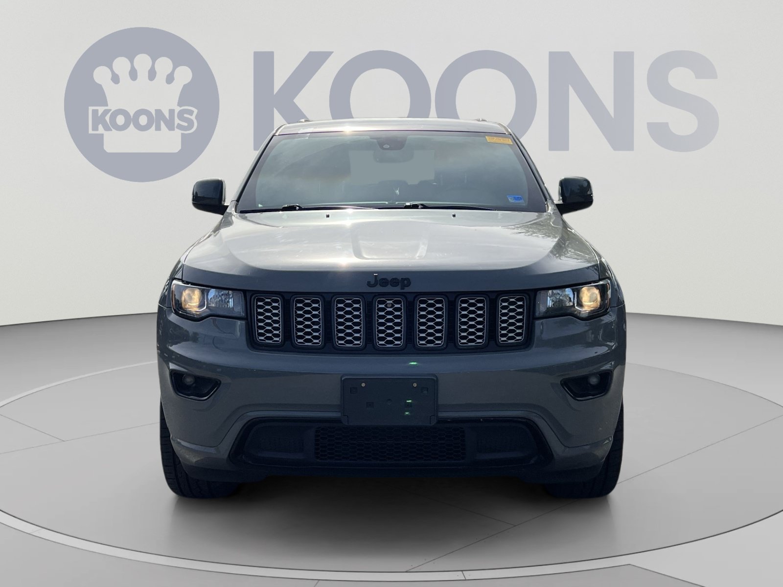 Used 2022 Jeep Grand Cherokee Laredo X AWD/4WD image 11