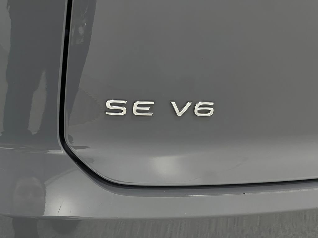 Used 2021 Volkswagen Atlas Cross Sport SE w/ Panoramic Sunroof Package image 39