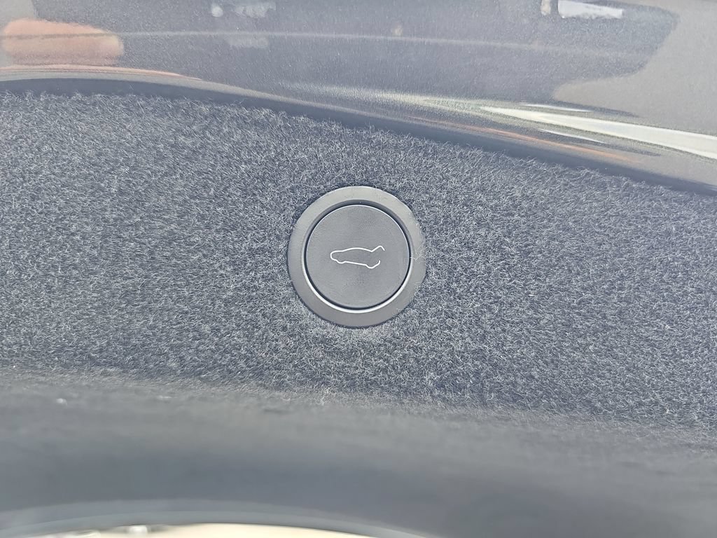 Used 2025 Tesla Model 3 Long Range AWD/4WD image 34