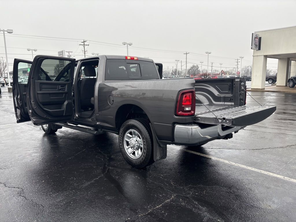 Used 2025 RAM 3500 Tradesman image 15