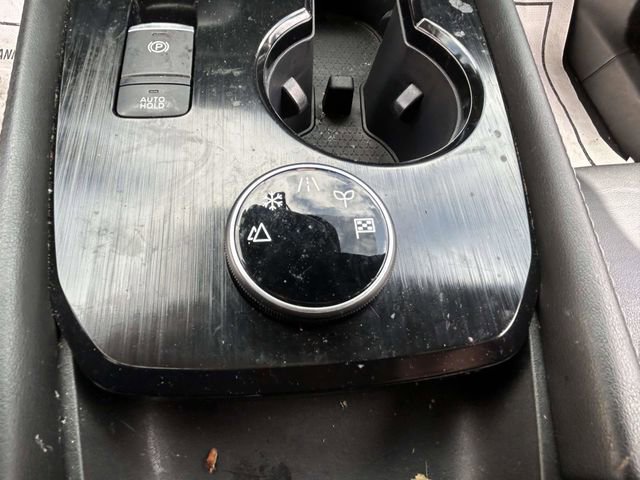 Used 2023 Nissan Rogue SL w/ SL Premium Package image 19