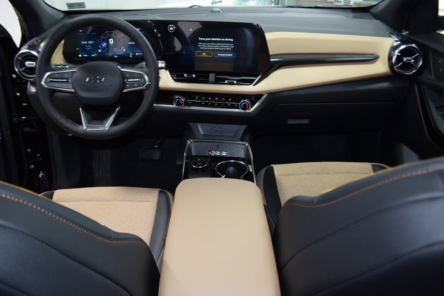 Used 2026 Chevrolet Equinox ACTIV image 30