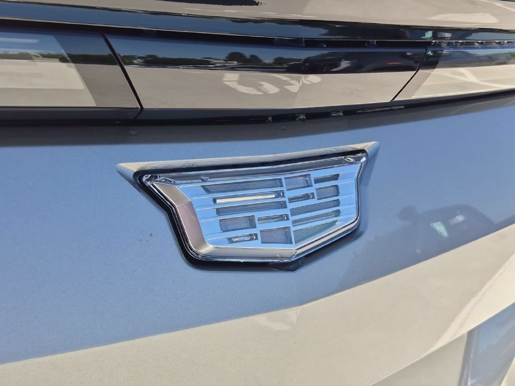 New 2026 Cadillac Lyriq Luxury AWD/4WD image 30