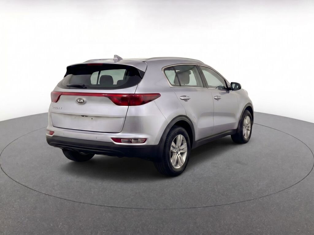 Used 2019 Kia Sportage LX w/ LX Popular Package image 5
