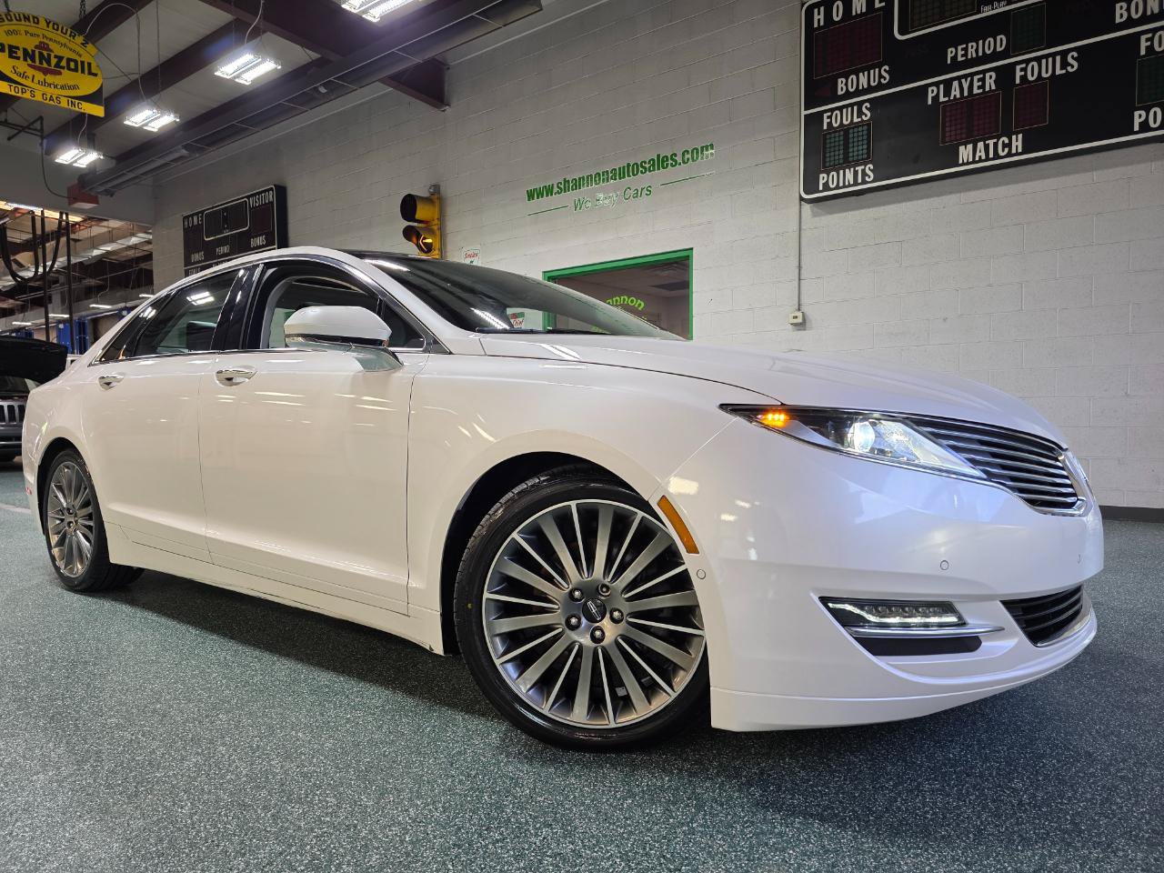 Used 2013 Lincoln MKZ FWD image 14