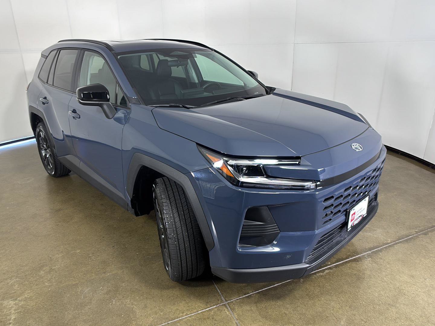 Used 2026 Toyota RAV4 XLE Premium AWD/4WD image 7