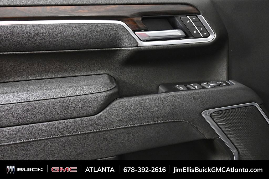 Certified 2025 GMC Sierra 1500 SLT image 7