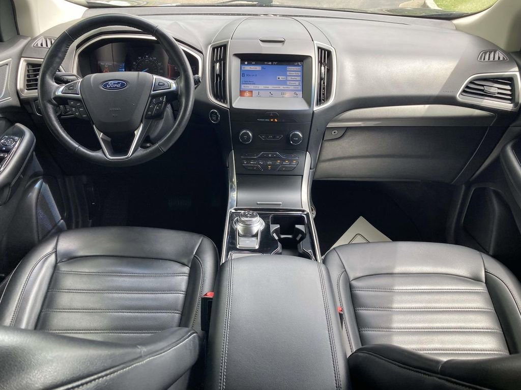 Used 2019 Ford Edge SEL w/ Equipment Group 201A FWD image 10