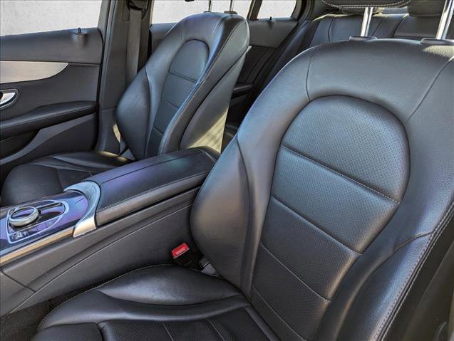 Used 2018 Mercedes-Benz C 300 Sedan image 24