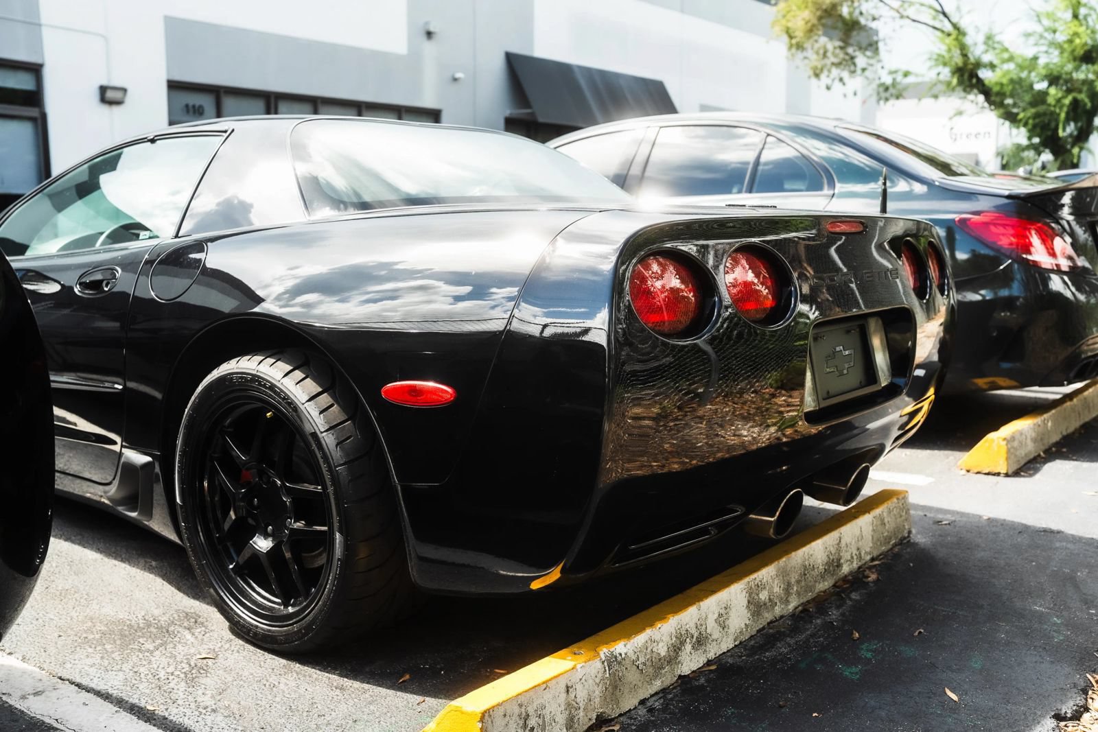Used 2002 Chevrolet Corvette Z06 w/ Memory Pkg RWD image 5