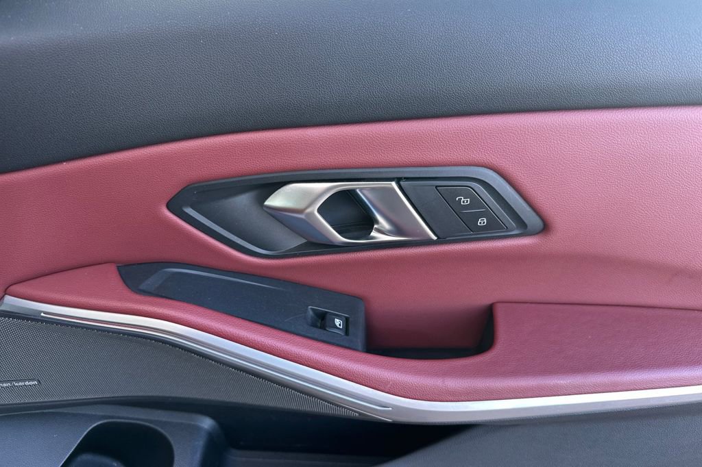 Used 2024 BMW M340i w/ Premium Package image 18