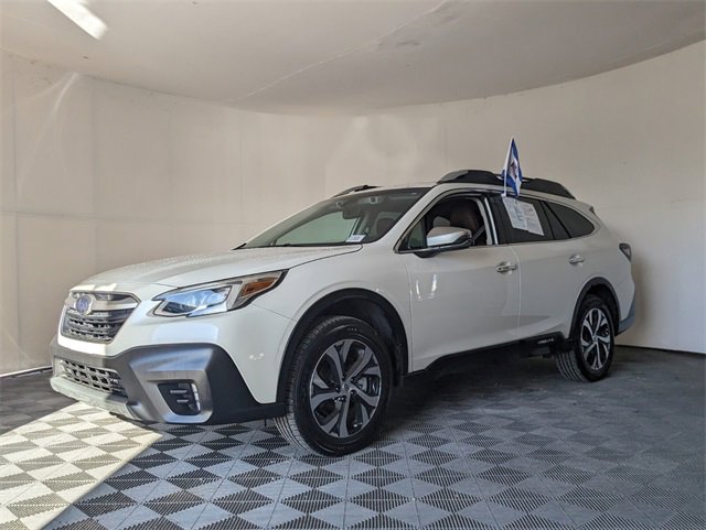 Used 2022 Subaru Outback Touring image 4