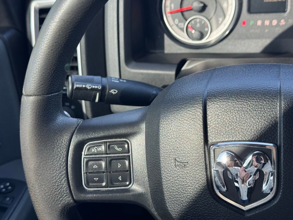 Used 2019 RAM 1500 Classic SLT image 18