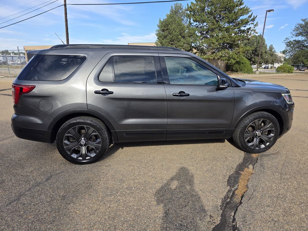 Used 2018 Ford Explorer Sport w/ Equipment Group 401A AWD/4WD image 9