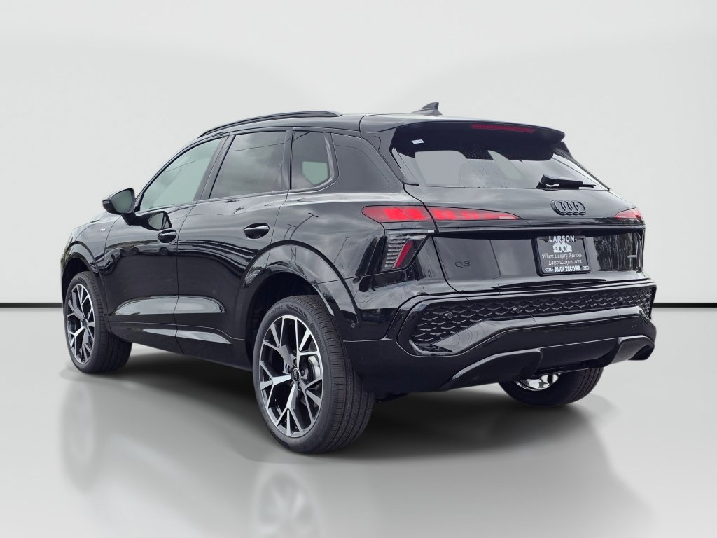 New 2026 Audi Q3 quattro 2.0T AWD/4WD image 3