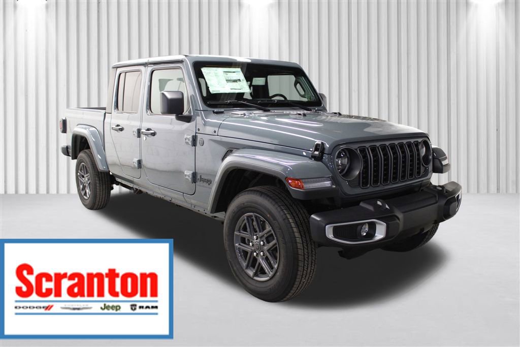 New 2025 Jeep Gladiator Sport