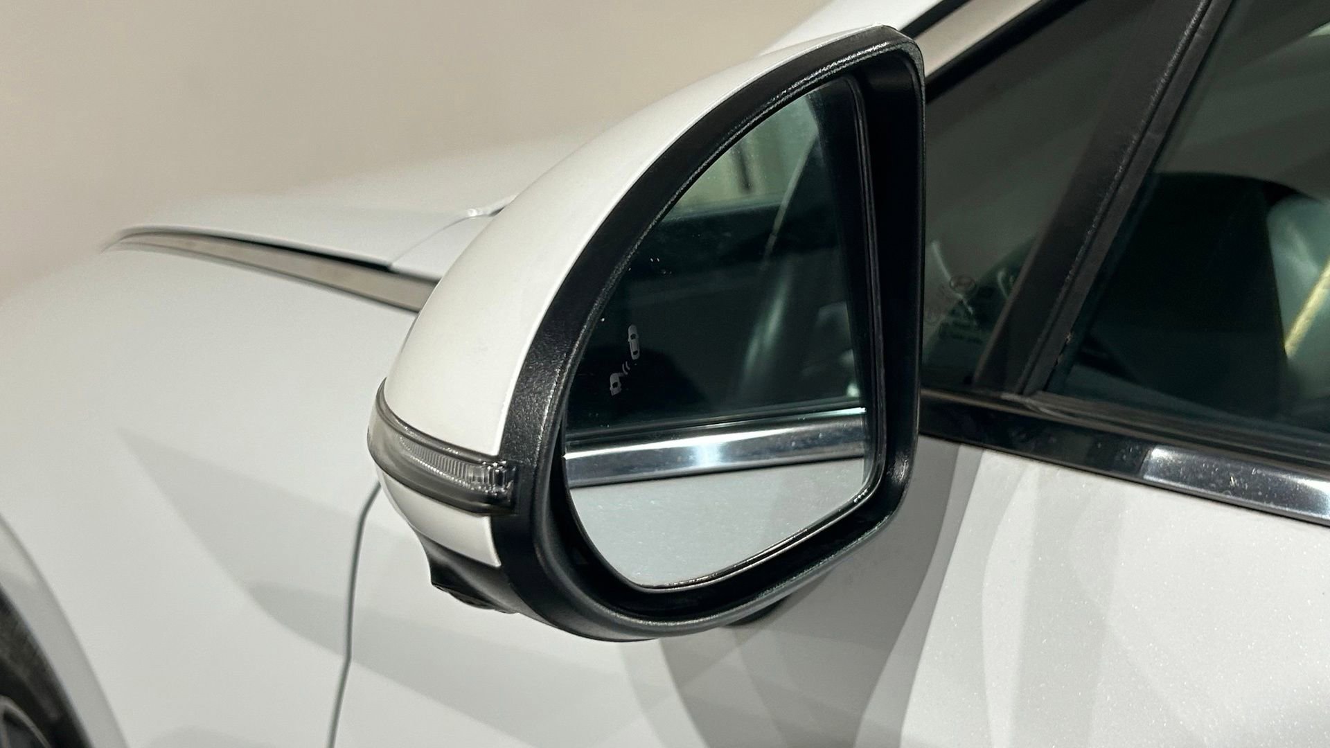 Used 2020 Hyundai Sonata Limited FWD image 18