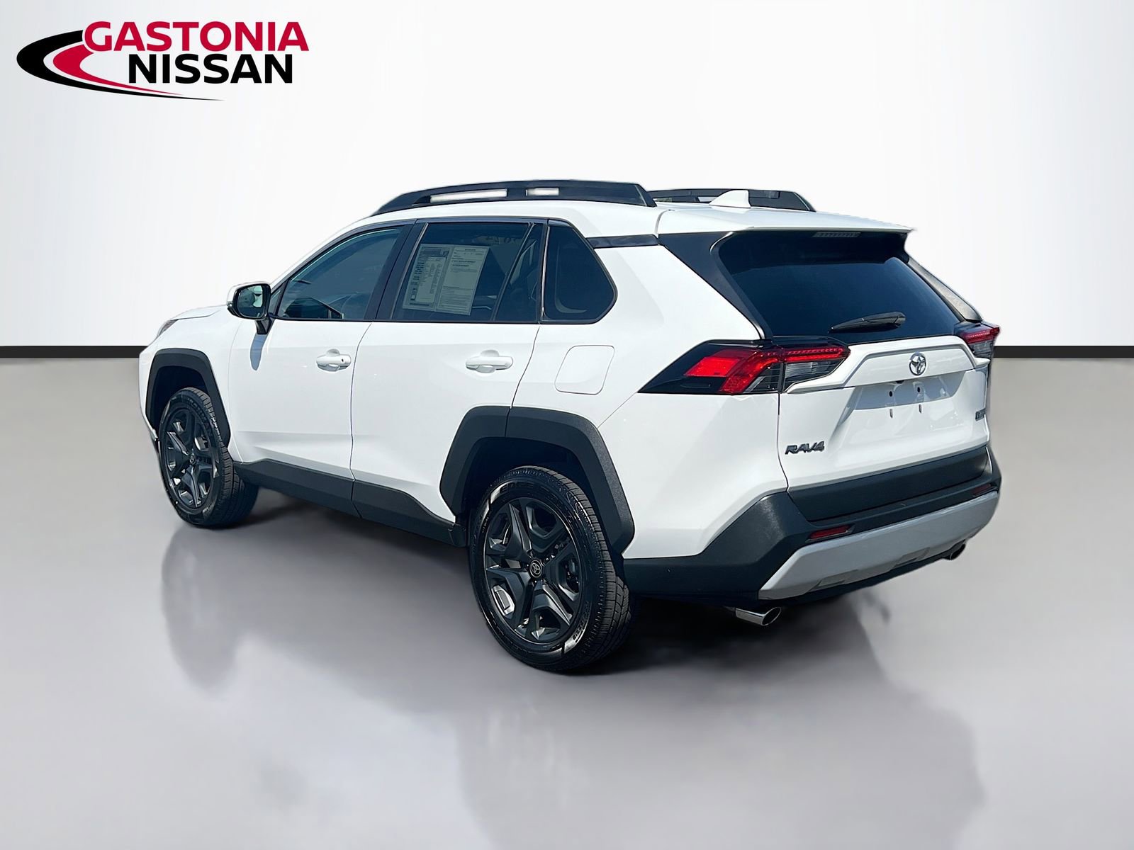 Used 2024 Toyota RAV4 Adventure AWD/4WD image 6