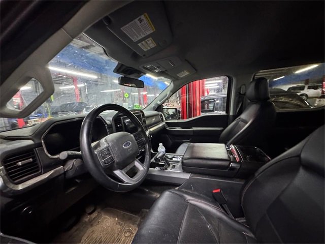 Used 2022 Ford F150 Lariat w/ Max Trailer Tow Package image 8