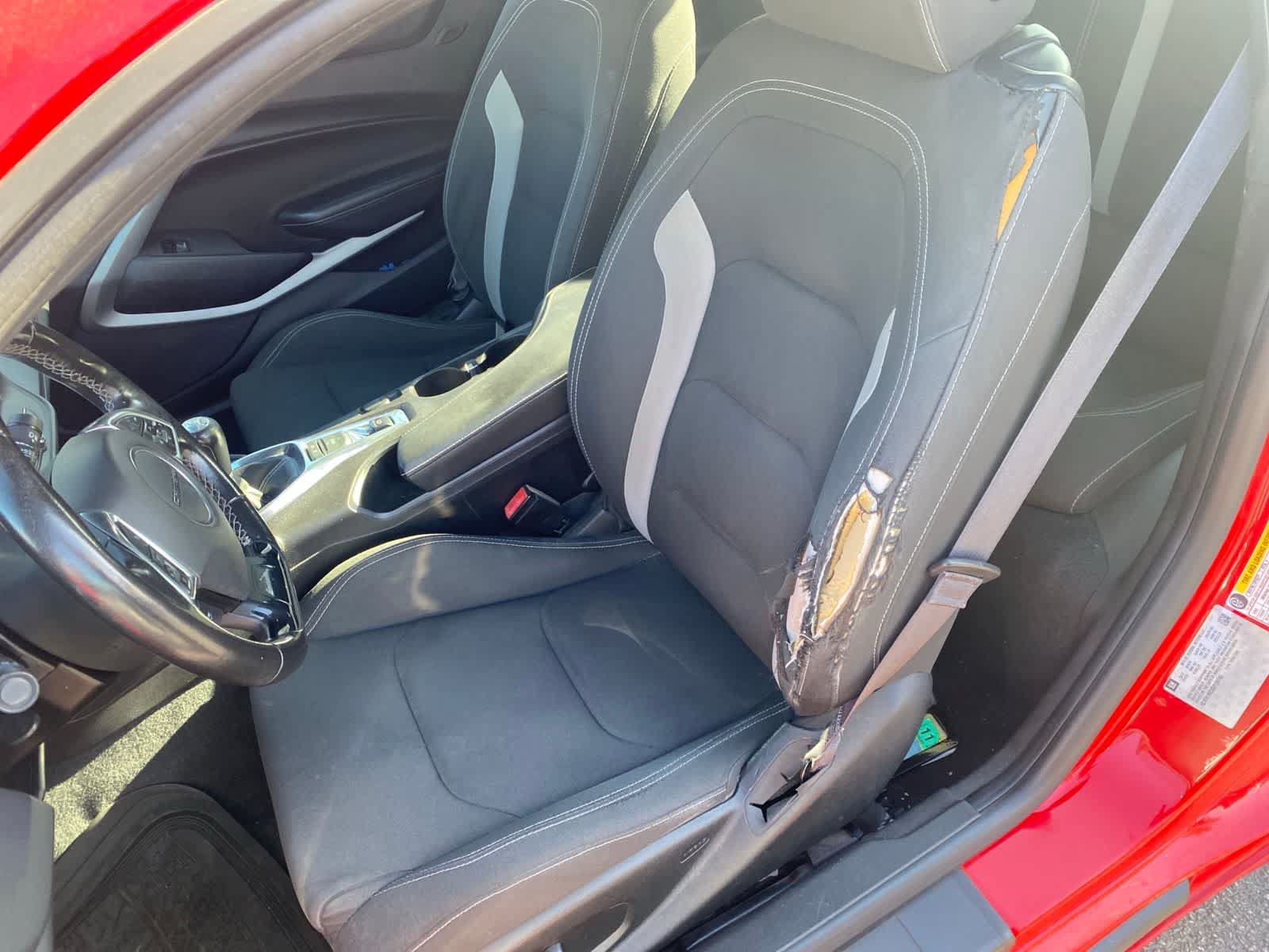Used 2016 Chevrolet Camaro LT RWD image 11