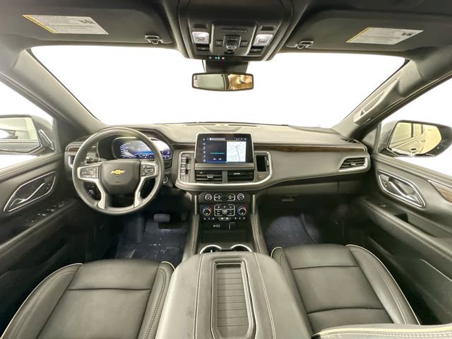Used 2023 Chevrolet Tahoe Premier AWD/4WD image 3