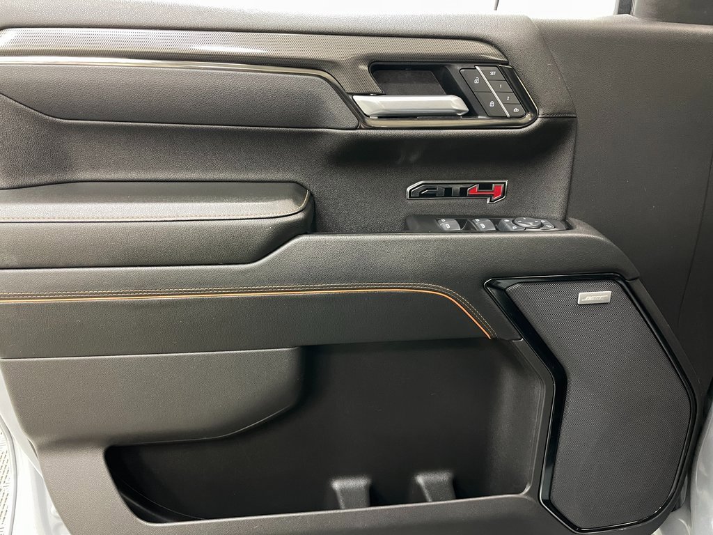 Certified 2025 GMC Sierra 1500 AT4 w/ AT4 Premium Package image 31