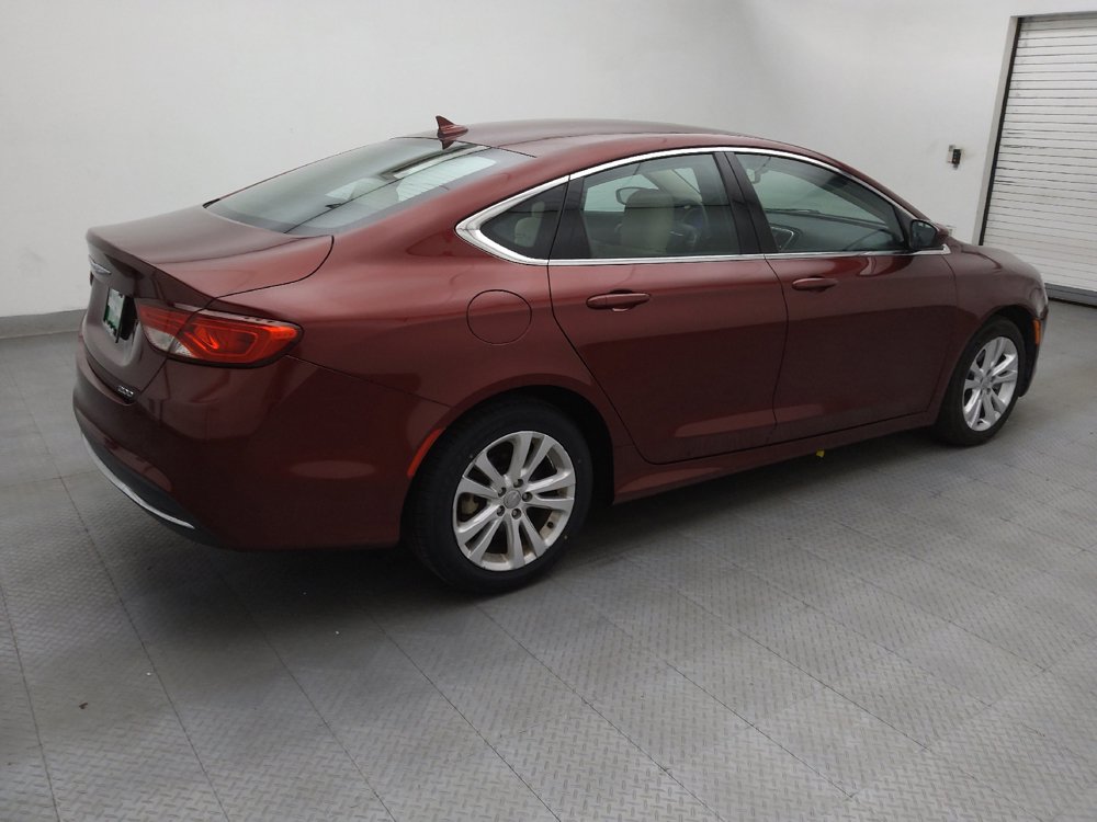 Used 2015 Chrysler 200 Limited w/ Convenience Group FWD image 10