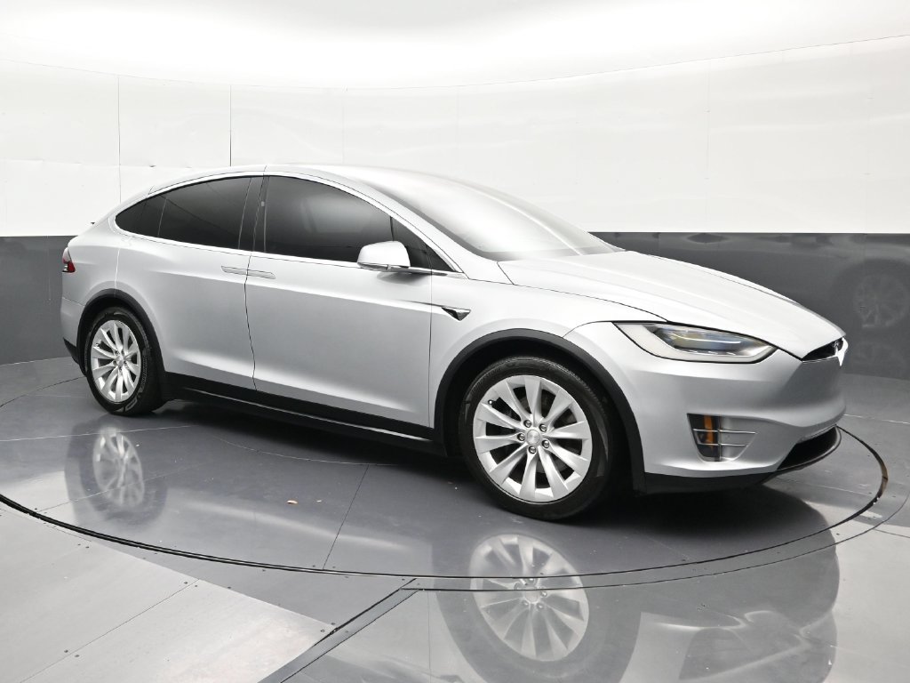 Used 2018 Tesla Model X 100D AWD/4WD image 7