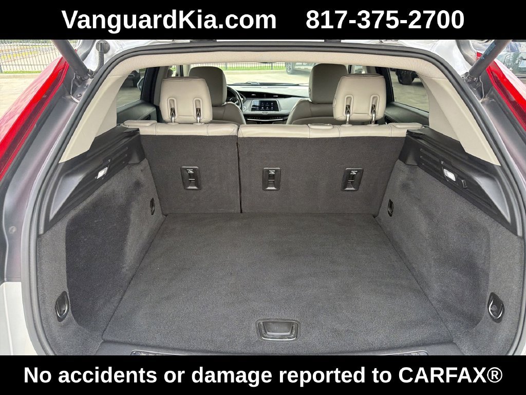 Used 2020 Cadillac XT4 Premium Luxury FWD image 22