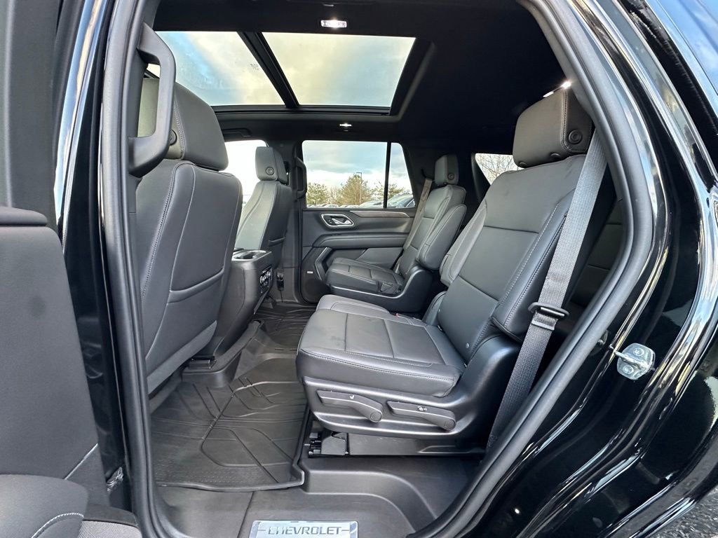 Used 2023 Chevrolet Tahoe Z71 w/ Luxury Package image 11