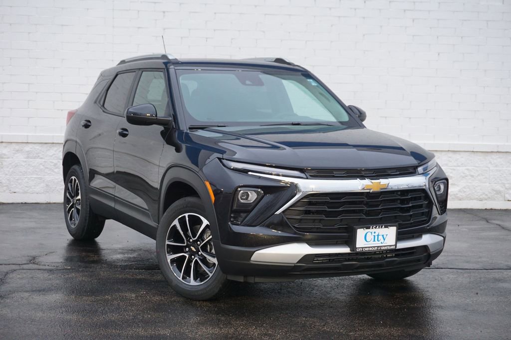 New 2026 Chevrolet TrailBlazer LT image 2
