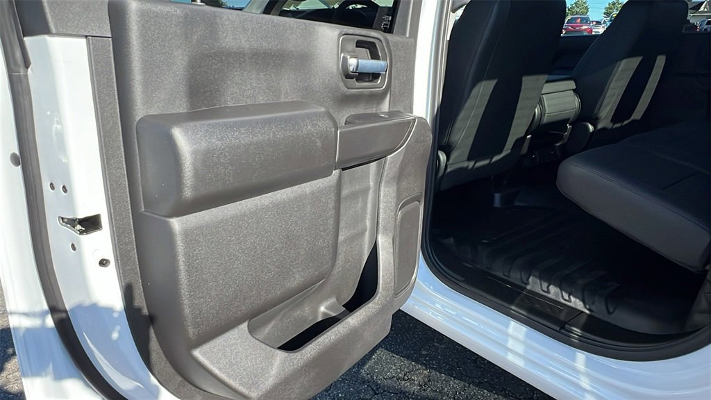 New 2026 Chevrolet Silverado 3500 W/T image 15