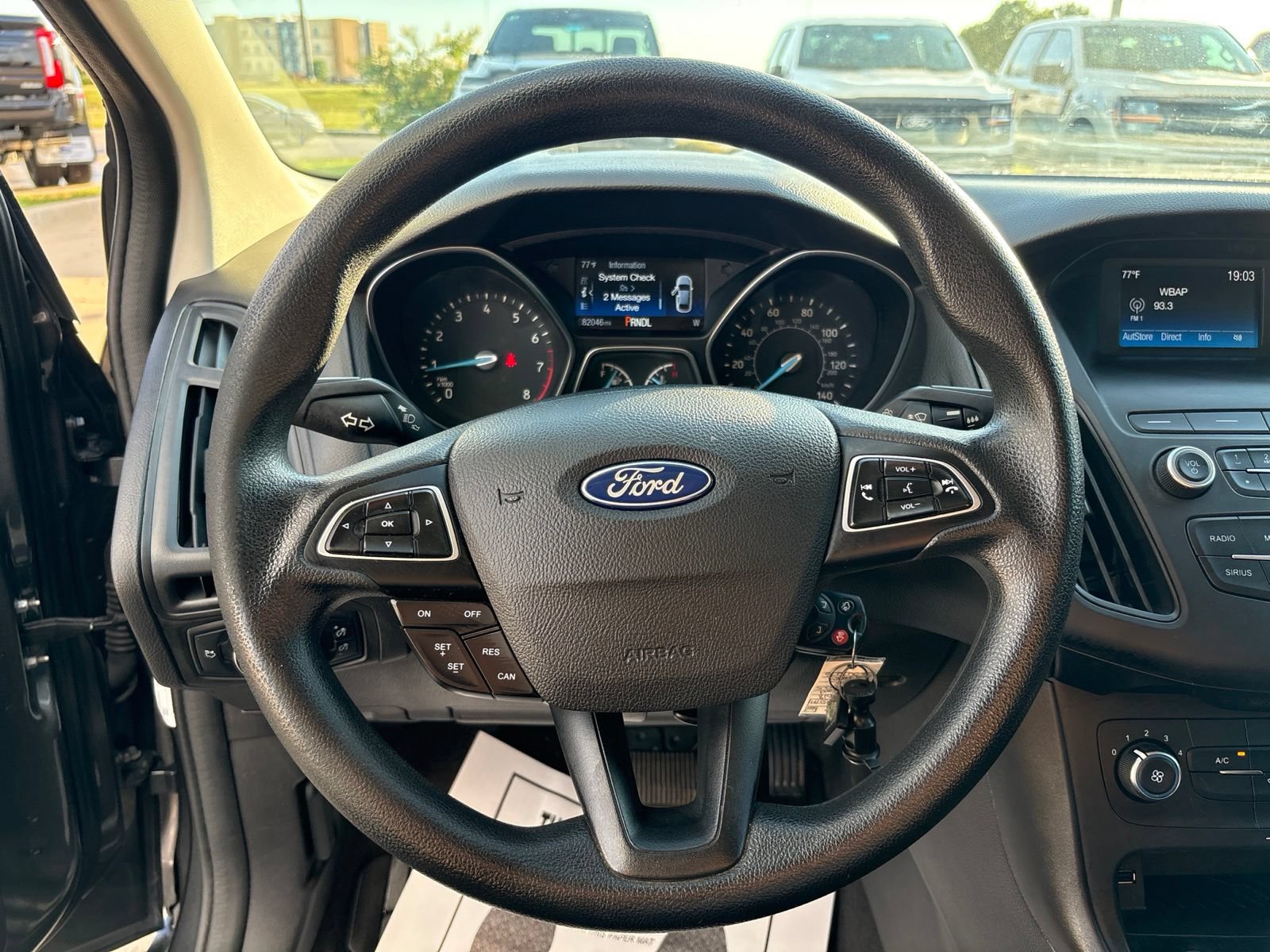 Used 2018 Ford Focus SE FWD image 19