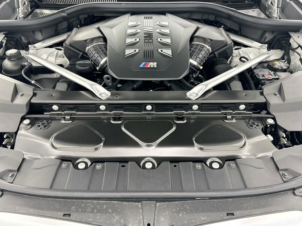 New 2026 BMW X6 M60i AWD/4WD image 28