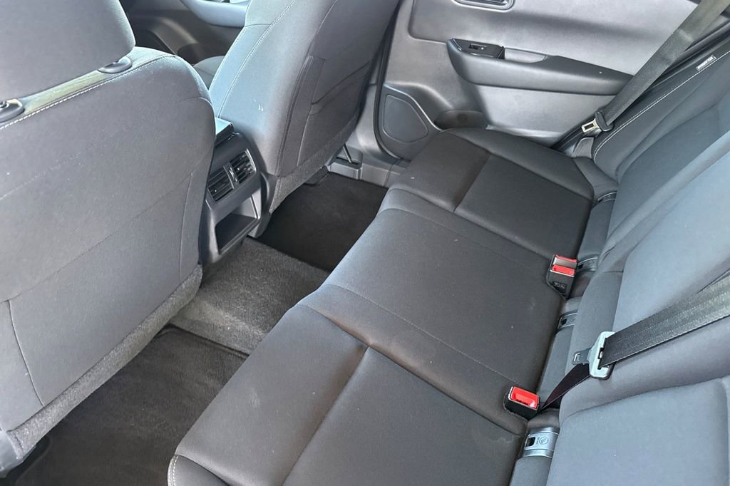 Used 2025 Nissan Rogue S AWD/4WD image 6