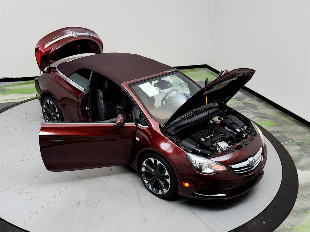 Used 2018 Buick Cascada Premium FWD image 32