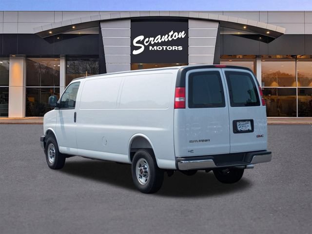New 2026 GMC Savana 3500 Extended w/ Driver Convenience Package RWD image 3
