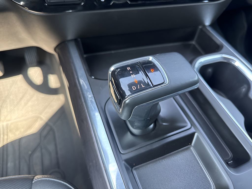 Used 2023 Chevrolet Silverado 1500 LTZ image 16