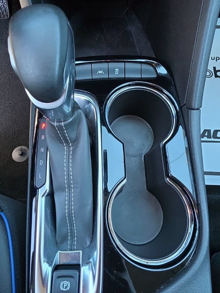 Certified 2025 Buick Encore GX Sport Touring w/ Comfort Package FWD image 28