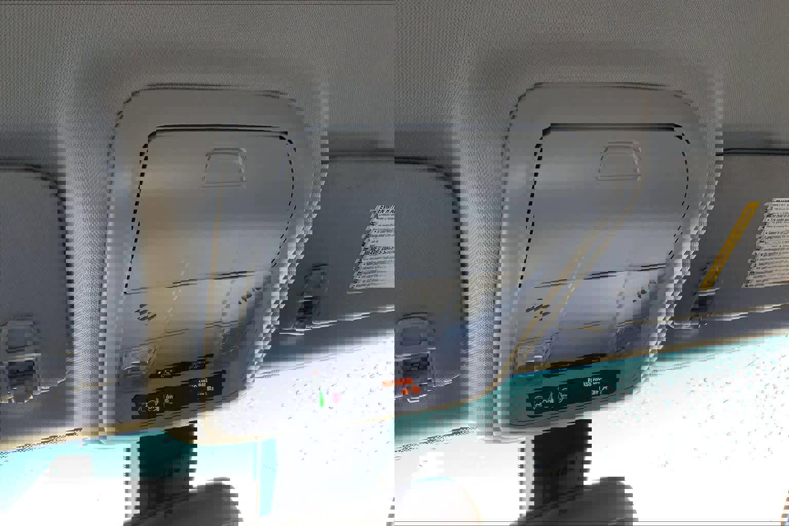 Certified 2023 GMC Terrain SLE image 29