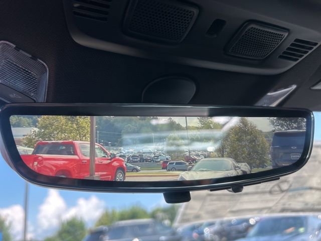 New 2025 Chevrolet Corvette E-Ray image 24