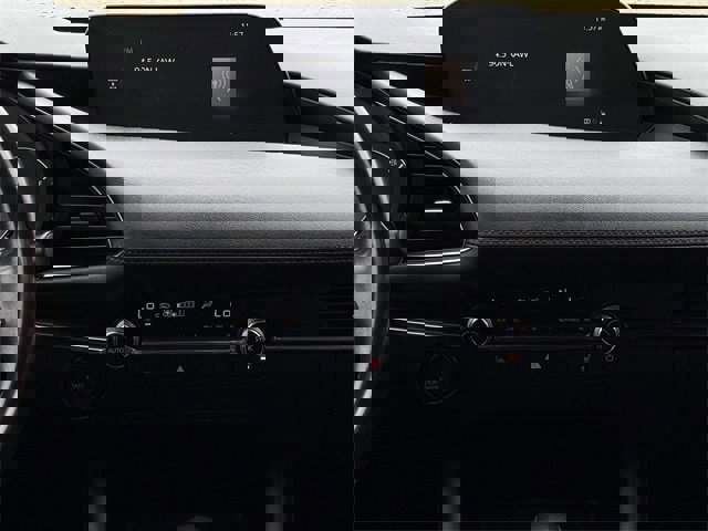 Used 2024 MAZDA MAZDA3 s image 18