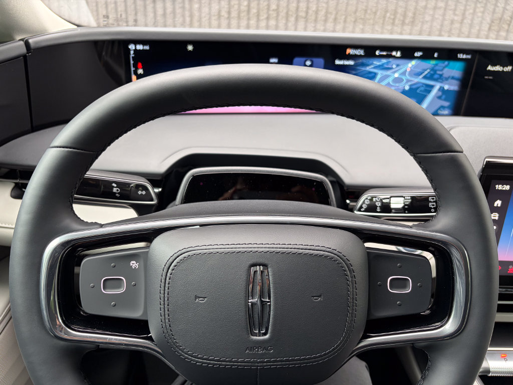 New 2026 Lincoln Nautilus Reserve w/ Jet Appearance Package AWD/4WD image 47