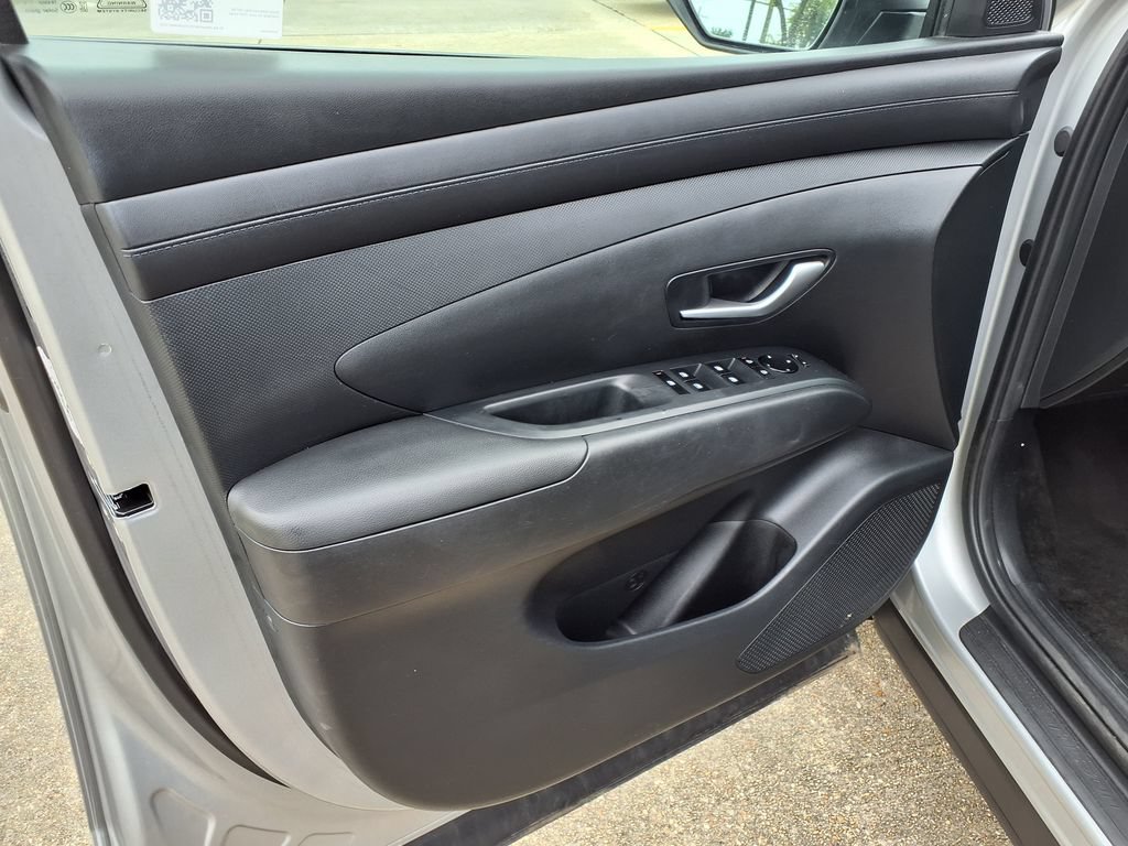 Used 2025 Hyundai Tucson SEL FWD image 22
